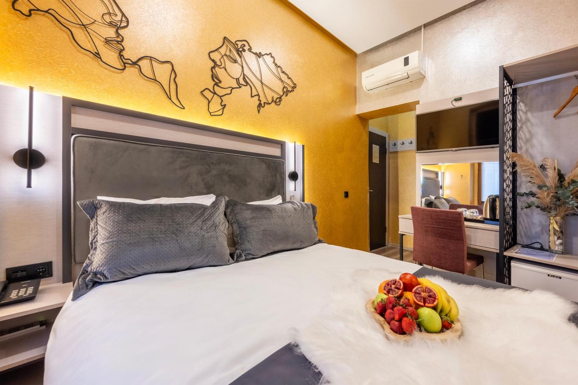 Taksim Terrace Hotel Istanboel Buitenkant foto