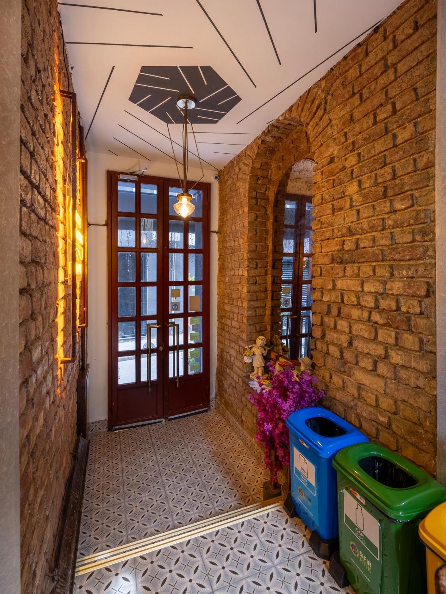 Taksim Terrace Hotel Istanboel Buitenkant foto