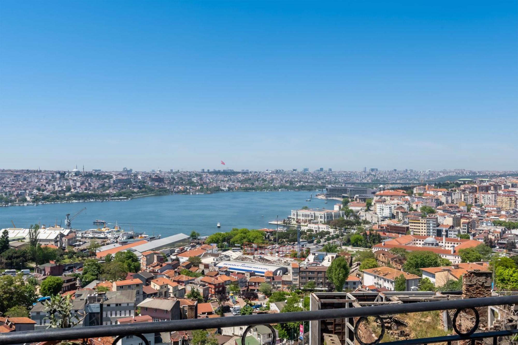Taksim Terrace Hotel Istanboel Buitenkant foto